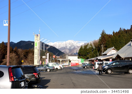 Snowy Kiso Komagatake,從Road Station Oiso加冕 Snowy Kiso Komagatake,從Road Station Oiso加冕 34451498