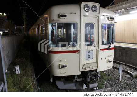 [FJ] Fujikyu Railway Line 1000 Series Train: Keio Line Color Train (Local: Otsuki⇔Kawaguchiko) 34451744