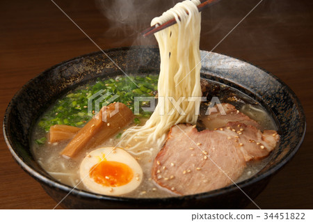 pork bone ramen 34451822