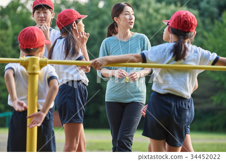 Elementary school physical education ground Elementary school physical education ground 34452022