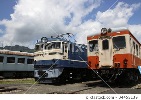 Usui Pass Railway Cultural Mura (EF 60 · Kiha 20) 34455139