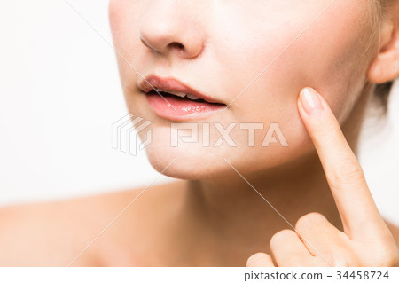 Women who care about their skin Women who care about their skin 34458724