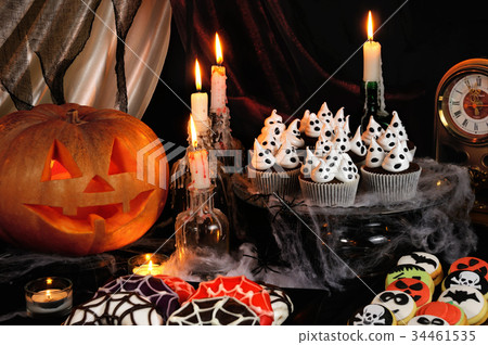 Sweets for Halloween Sweets for Halloween 34461535