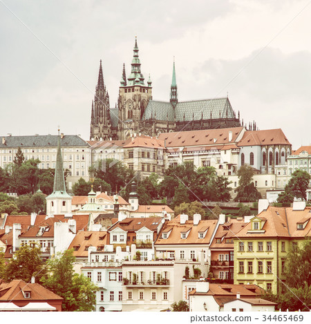 Beautiful castle in Prague, Czech republic, filter Beautiful castle in Prague, Czech republic, filter 34465469