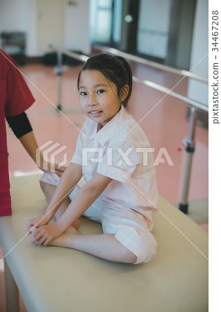 rehabilitation, younger, physiotherapist 34467208