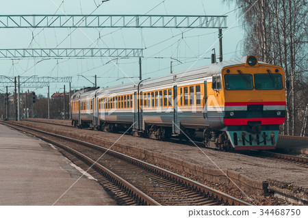 Yellow diesel train Yellow diesel train 34468750