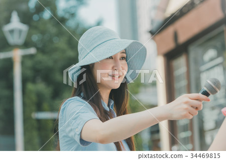 collecting data, interview, interviewing 34469815