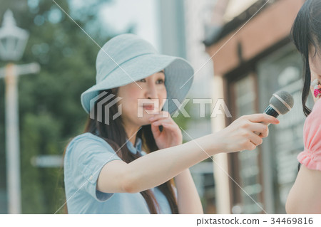 collecting data, interview, interviewing 34469816