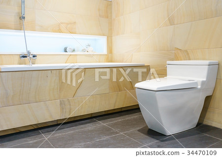Master bathroom in a luxury apartment downtown. Master bathroom in a luxury apartment downtown. 34470109