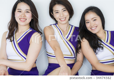 Cheerleader portrait 34474382