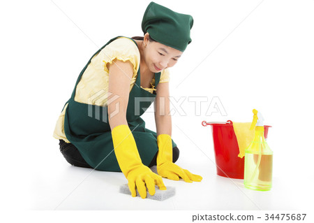 smiling Service woman cleaning the floor smiling Service woman cleaning the floor 34475687