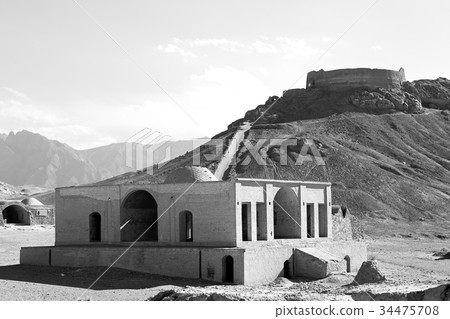 in iran  the antique    temple 34475708