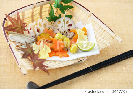 Autumn flung vegetables fried Autumn flung vegetables fried 34477033