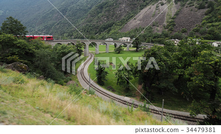 Swiss-Brugio Bridge / Brusio Viaduct, Swiss Swiss-Brugio Bridge / Brusio Viaduct, Swiss 34479381
