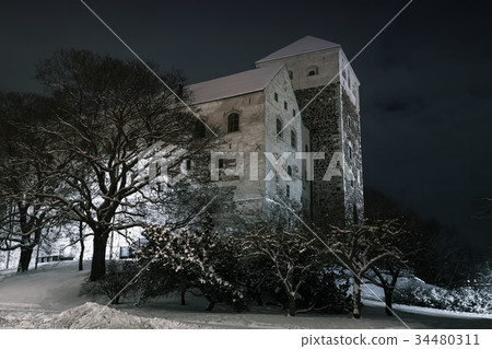 Turku Castle at dark night 34480311