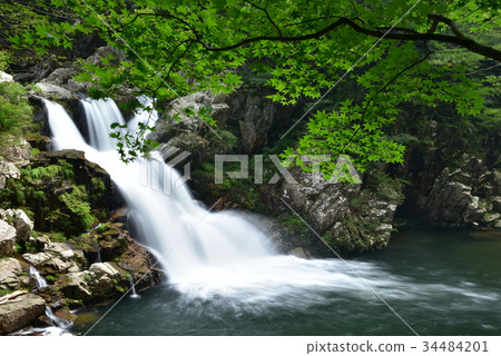 Sandankyo Sandan Waterfall Hiroshima Prefecture 34484201