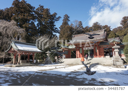A farming guardian deity "Shiwahiko Shinto shrine" in the grounds of a well-knotted shrine, "Shiwahiko Shrine" pigeon 34485787