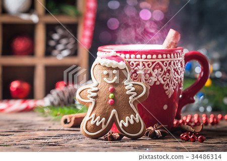 Christmas Decorations with Gingerbread man 34486314
