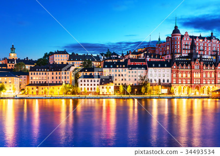 Evening scenery of the Old Town in Stockholm, Sweden Evening scenery of the Old Town in Stockholm, Sweden 34493534