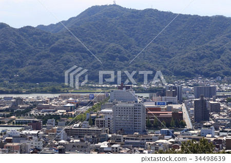 從北向南從三原市政廳參觀該地區 從北向南從三原市政廳參觀該地區 34498639