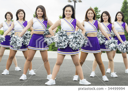 Cheerleading formation portrait Cheerleading formation portrait 34499994