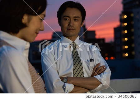 Showa office worker love 34500063