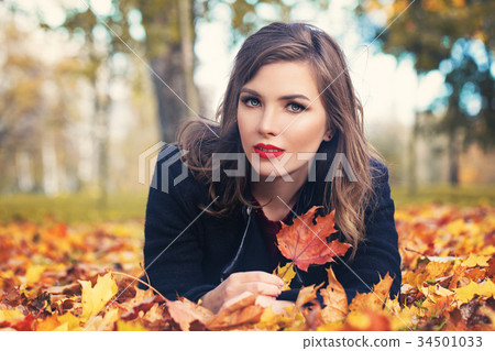 Christmas Woman in Santa Hat. Fashion Model Christmas Woman in Santa Hat. Fashion Model 34501033
