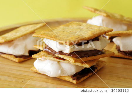 Mashmar Rosmore Mashmar Rosmore 34503113