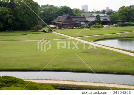 Pond of Okayama Korakuen 34504898