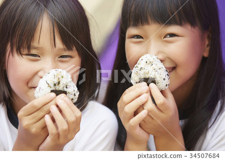 運動會的午餐會 34507684