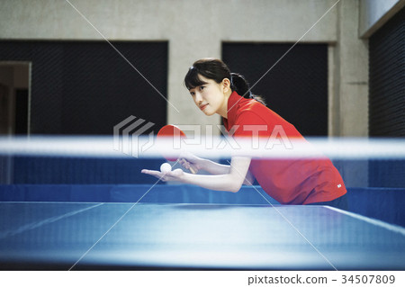Table tennis player woman 34507809