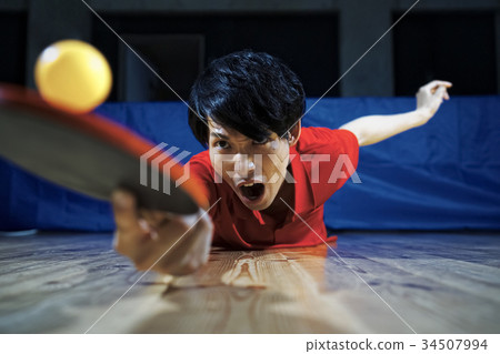 乒乓球運動員的男人 乒乓球運動員的男人 34507994