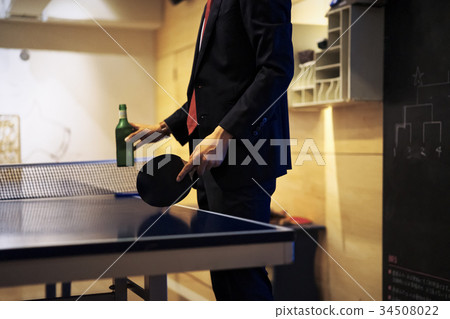 乒乓球酒吧商人 34508022