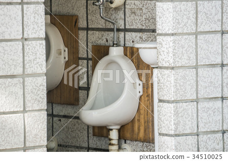 Public toilet Public toilet 34510025