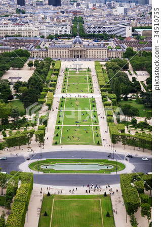 Champ de Mar and Wall of Peace 34510755