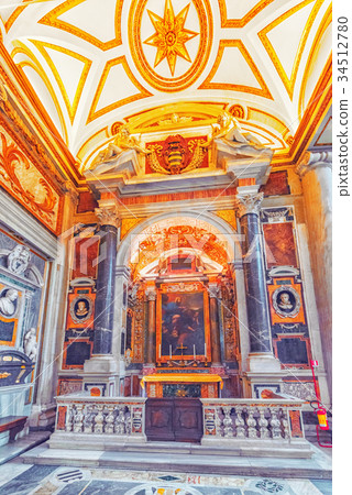 ROME, ITALY - MAY 08, 2017 ROME, ITALY - MAY 08, 2017 34512780