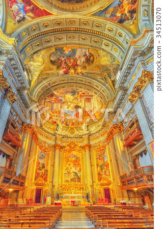 Archaeological, urban and historical view in Rome. Archaeological, urban and historical view in Rome. 34513070