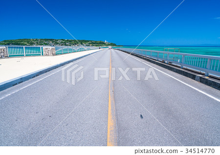 <Okinawa Prefecture> Kouri Island, natural scenery <Okinawa Prefecture> Kouri Island, natural scenery 34514770