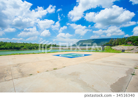 Helicopter, Hospital, City, Built Structure 34516340