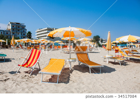 Adriatic Sea coast view. Seashore of Italy 34517084