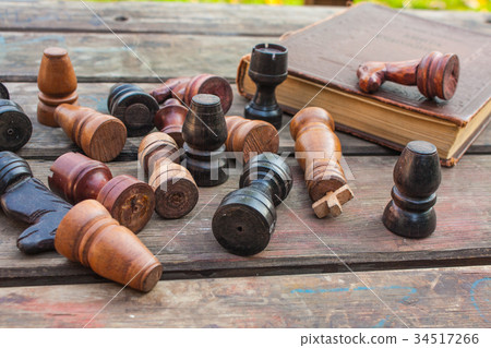 Chess Set. vintage wooden figures closeup Chess Set. vintage wooden figures closeup 34517266