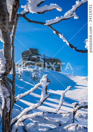 Large stone formations on Szrenica mountain Large stone formations on Szrenica mountain 34519781