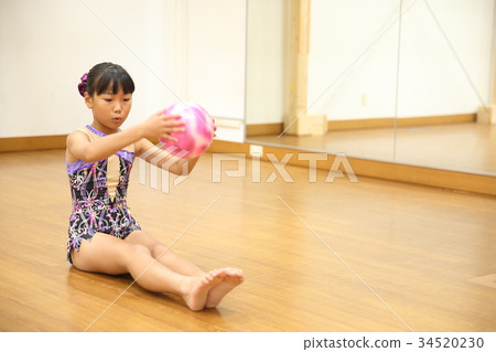 Gymnastics Gymnastics 34520230