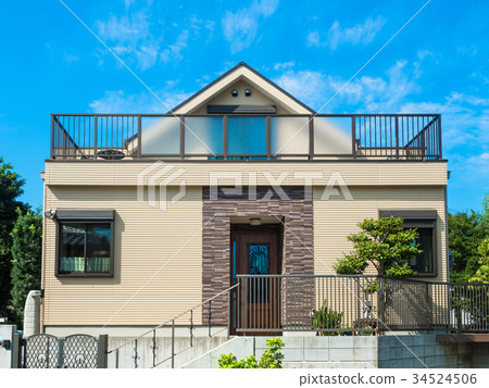 Newly built detached house 34524506