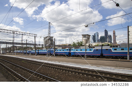 Train on Kiyevskaya railway station.Moscow, Russia 34532286