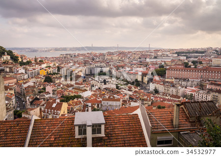 Lisbon, Portugal skyline 34532977