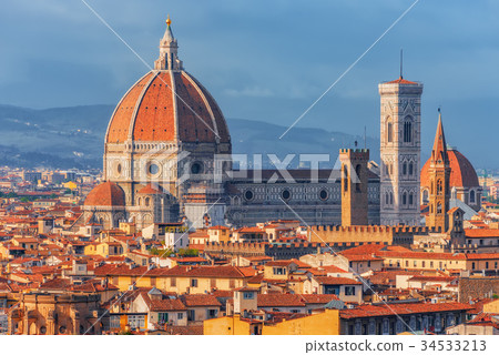 Beautiful landscape view of Florence. Italy. 34533213