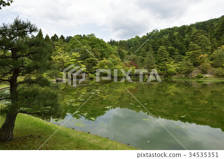 Shogakuin皇宮皇宮龍捲風池塘 34535351