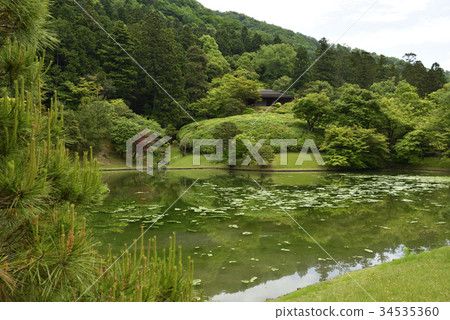 Shogakuin Imperial Palace Imperial Palace Tornado Pond Shogakuin Imperial Palace Imperial Palace Tornado Pond 34535360