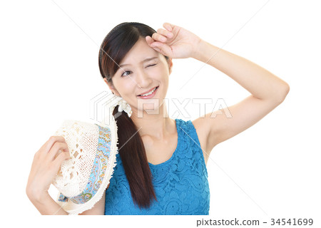 A woman with a smile 34541699
